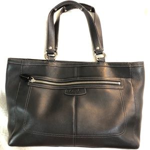 SOLD!!! COACH Leather Handbag